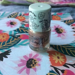 The Beauty Crop Glow Milk